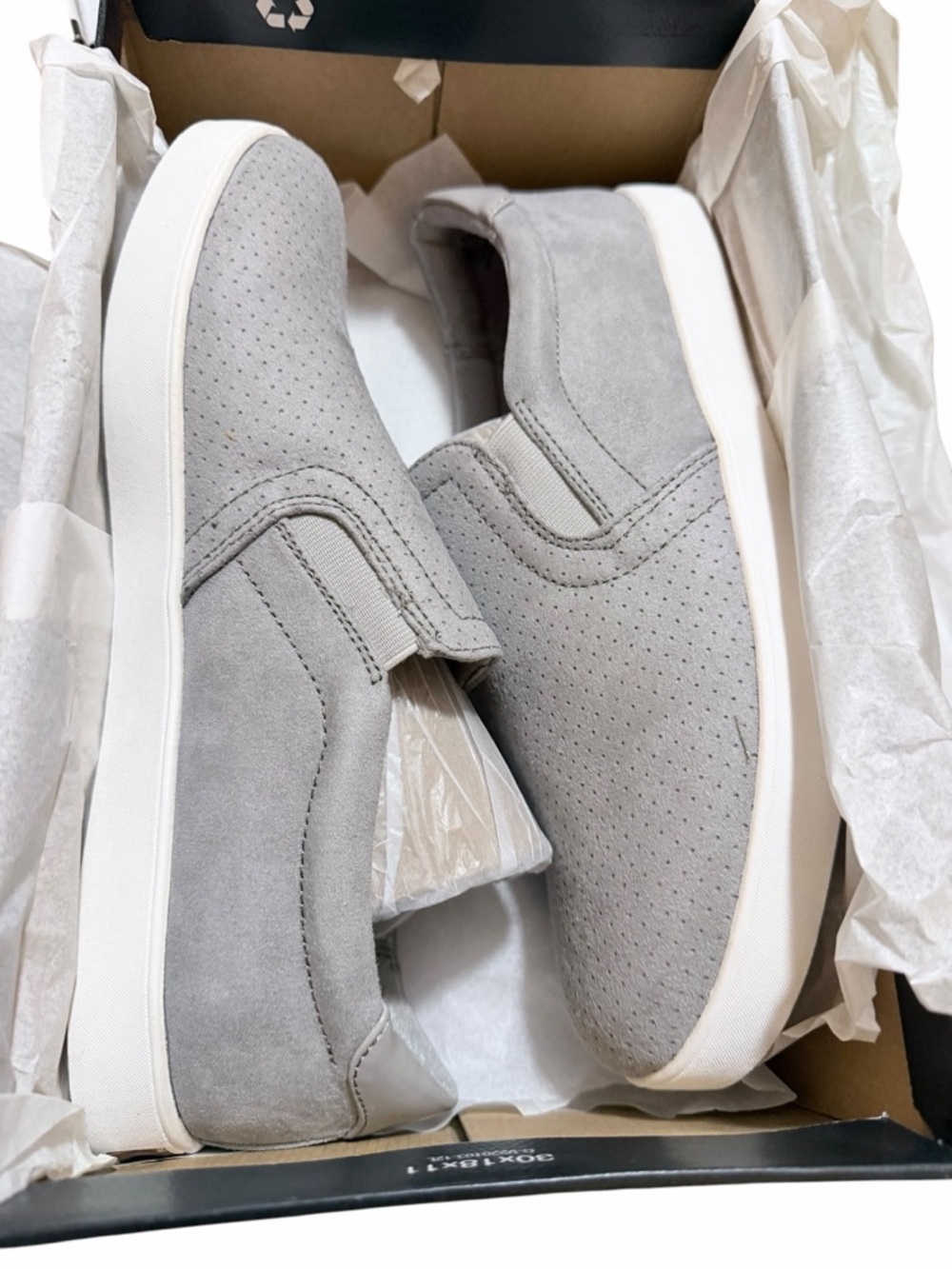 🌼💚NIB Dr Scholls Men's Slip-On Casual Sneakers in Light Gray